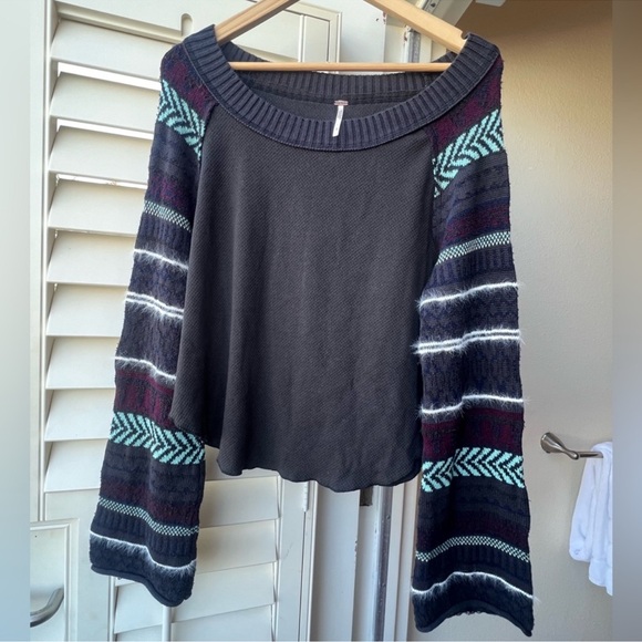 Free People Fairground Charcoal Boat Neck Crochet Sleeves Thermal  Top L - Picture 1 of 11